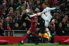 埃泽首发太亮眼：3次过人+助攻哲凯，上位主力。取代马丁内利！