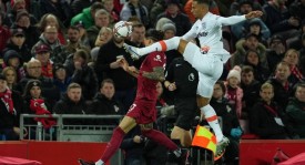 埃泽首发太亮眼：3次过人+助攻哲凯，上位主力。取代马丁内利！